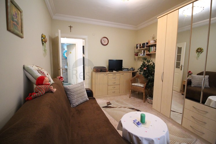 شقة 2 + 1 في وسط ألانيا