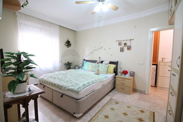 شقة 2 + 1 في وسط ألانيا