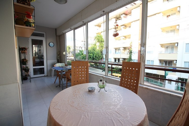 شقة 2 + 1 في وسط ألانيا