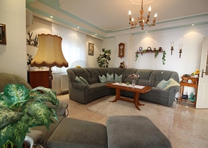 شقة 2 + 1 في وسط ألانيا