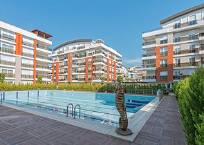 مشروع فاخر بوسط حي ليمان على بعد 600 م من البحر