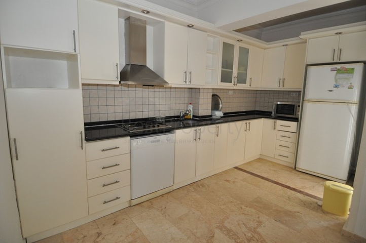 فيلا 2+1 في كوناكلي