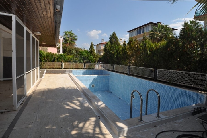 فيلا 2+1 في كوناكلي