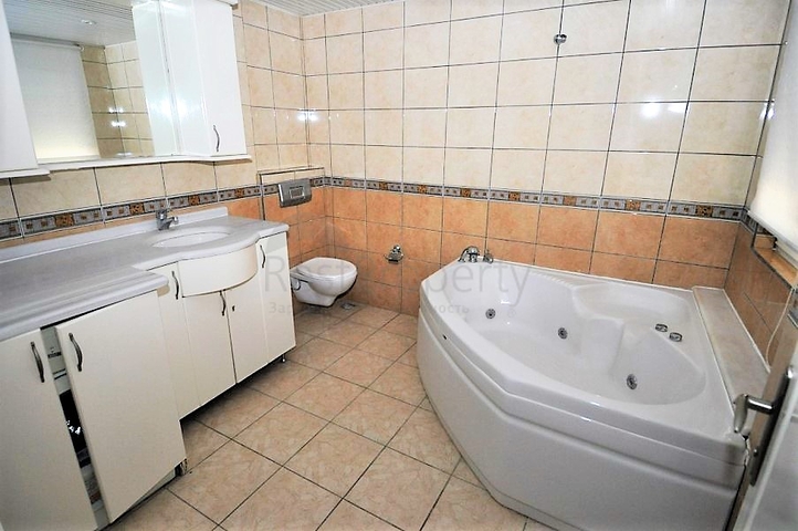 فيلا 2+1 في كوناكلي