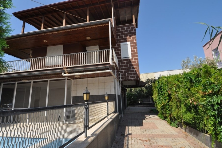 فيلا 2+1 في كوناكلي