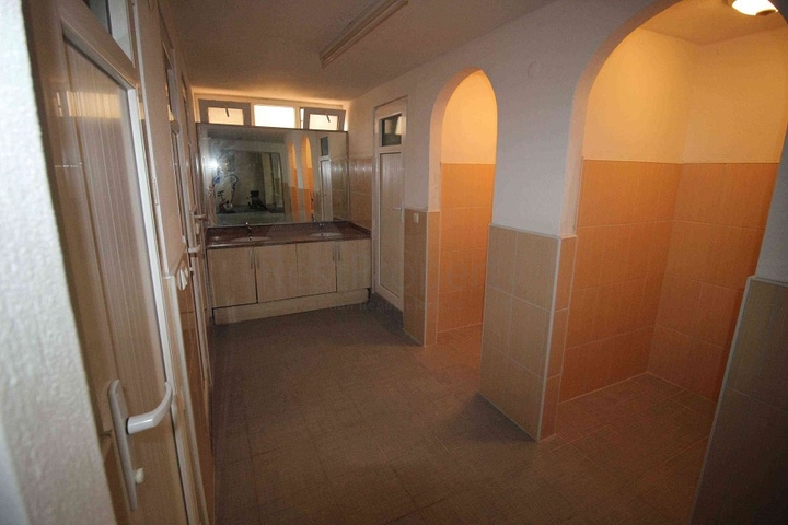 شقة مفروشة 2 + 1 في المركز