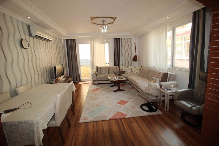 شقة مفروشة 2 + 1 في المركز