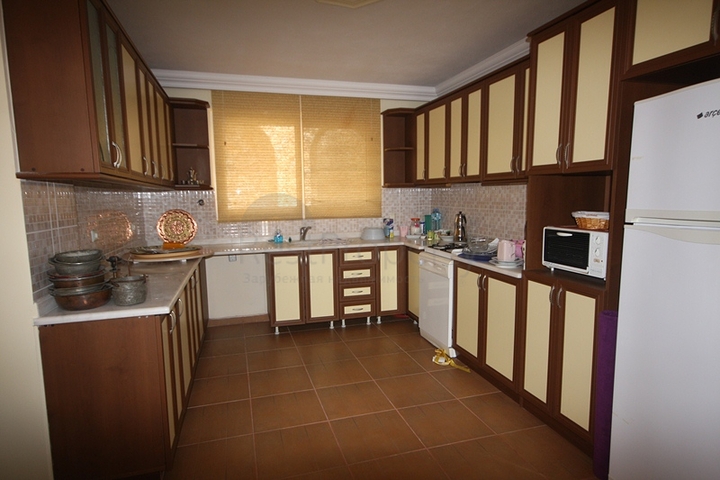 فيلا مفروشة في مركز مدينة ألانيا