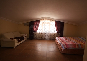 فيلا مفروشة في مركز مدينة ألانيا