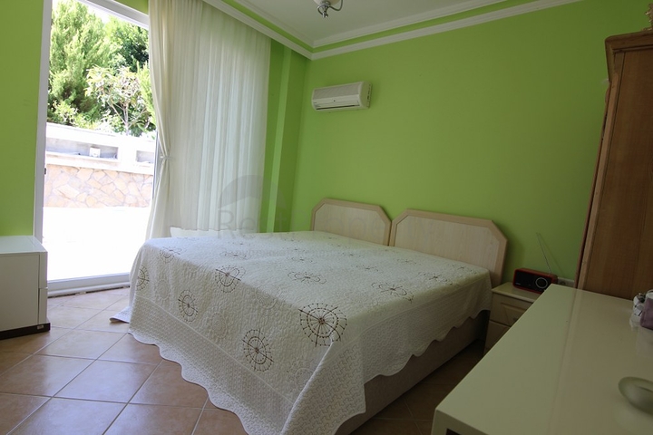 فيلا 2+1 مع مسبح خاص