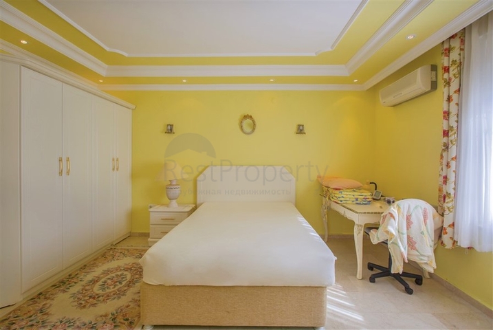 فيلا مفروشة 2 + 1 في محمودلار