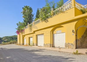 فيلا مفروشة 2 + 1 في محمودلار