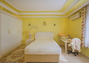 فيلا مفروشة 2 + 1 في محمودلار