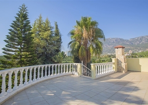 فيلا مفروشة 2 + 1 في محمودلار