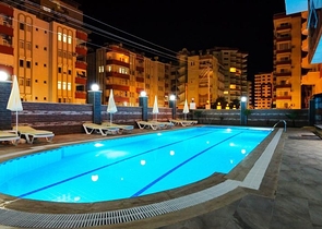 مجمع حديث في منطقة ماهموت لار – ألانيا