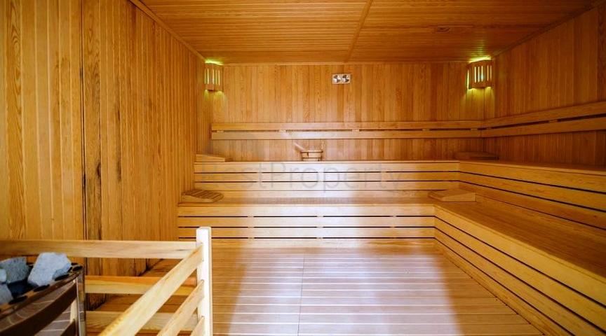 مجمع سكني مميز وفاخر في منطقة محمودلار – ألانيا