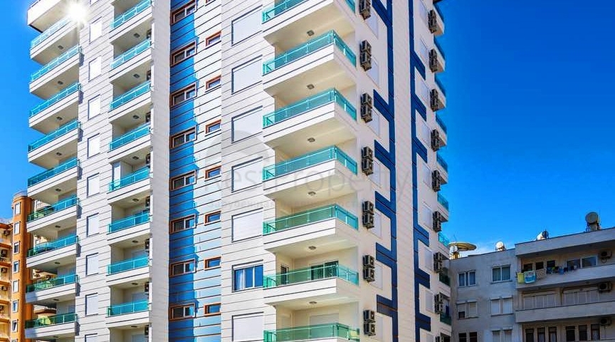 مجمع سكني مميز وفاخر في منطقة محمودلار – ألانيا