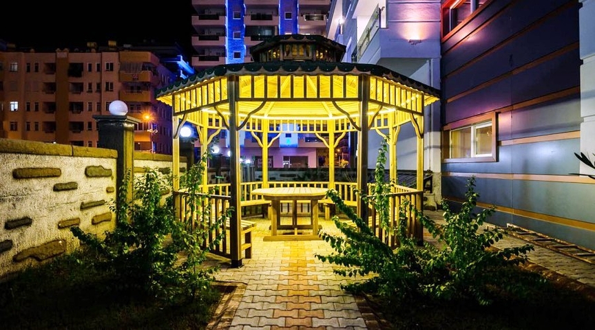 مجمع سكني مميز وفاخر في منطقة محمودلار – ألانيا