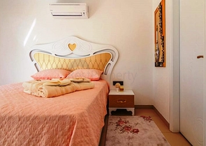 مجمع سكني مميز وفاخر في منطقة محمودلار – ألانيا