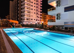 مجمع سكني مميز وفاخر في منطقة محمودلار – ألانيا