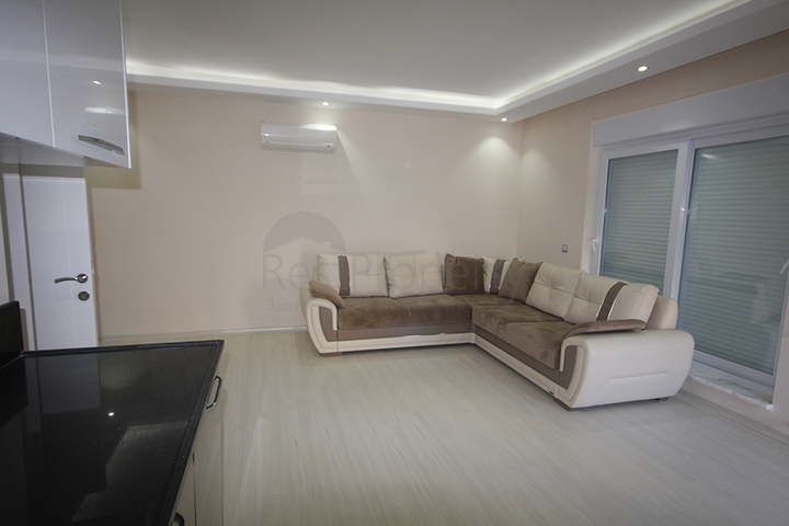 مجمع في المرحلة النهائية من البناء في كونيالتي ، أنطاليا