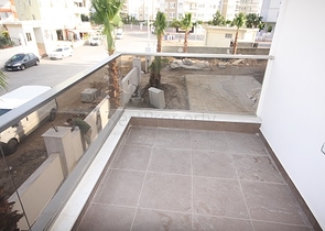 مجمع في المرحلة النهائية من البناء في كونيالتي ، أنطاليا