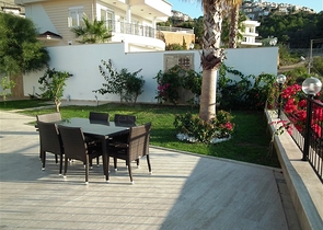 فلل بمساحات واسعة واطلالة بحر في كارجي جاك / الانيا 