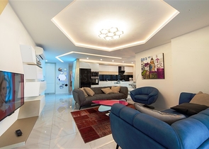 مجمع سكني فاخر حديث على الخط الأول من البحر في منطقة كارجي جاك – ألانيا