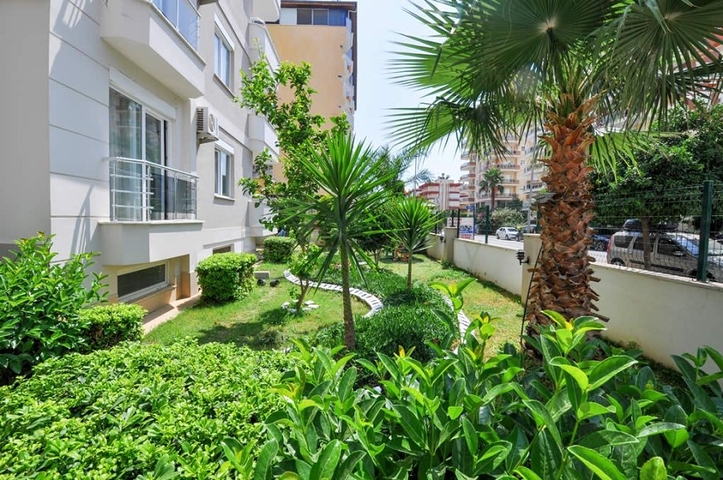 شقة مفروشة 1 + 1 في محمودلار