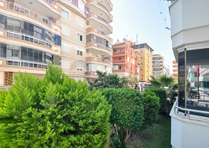 شقة مفروشة 1 + 1 في محمودلار