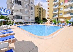 شقة مفروشة 1 + 1 في محمودلار