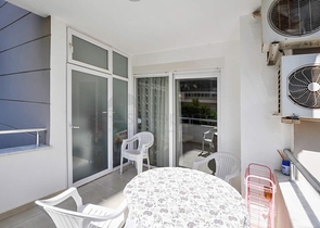 شقة مفروشة 1 + 1 في محمودلار