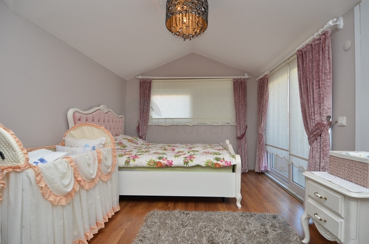 3 + 1 بنتهاوس في وسط ألانيا