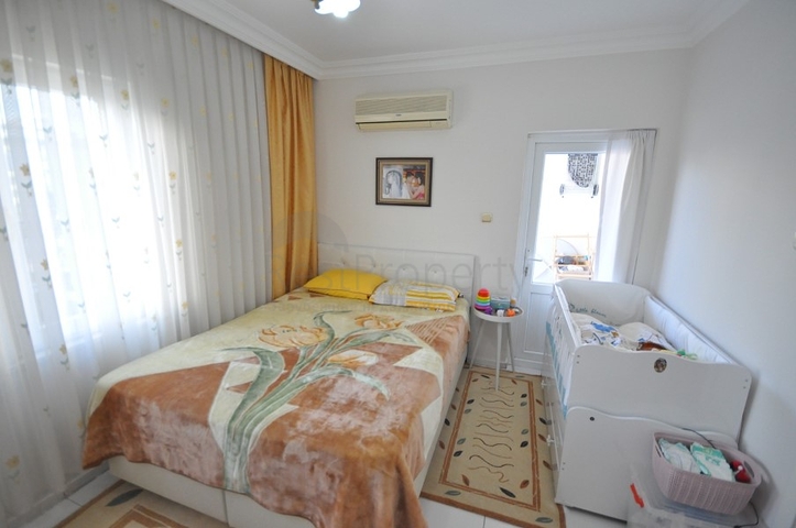 شقة 2+1 في مجمع مع حمامات سباحة في محمودلار