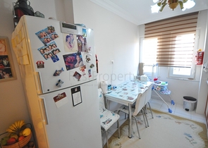 شقة 2+1 في مجمع مع حمامات سباحة في محمودلار