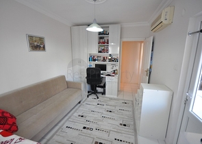 شقة 2+1 في مجمع مع حمامات سباحة في محمودلار