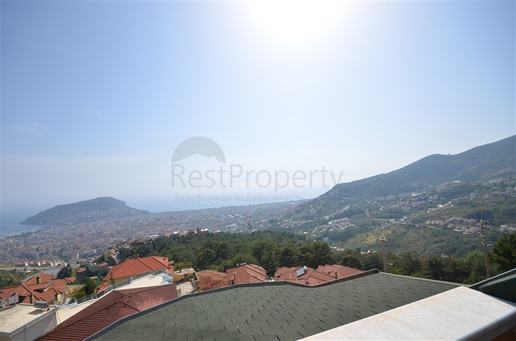 فيلا مستقلة من المالك مباشرة بإطلالة مميزة في مركز ألانيا