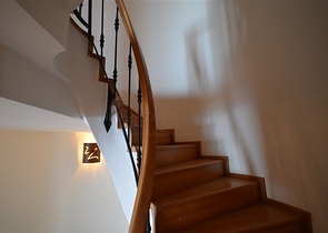 فيلا مستقلة من المالك مباشرة بإطلالة مميزة في مركز ألانيا