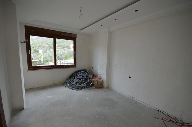 فيلا مميزة من قبل شركة البناء في منطقة جكجيلي – ألانيا 