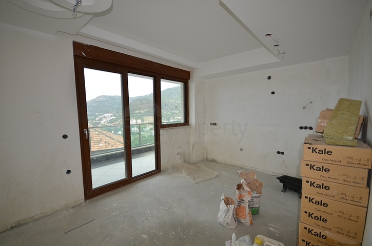 فيلا مميزة من قبل شركة البناء في منطقة جكجيلي – ألانيا 