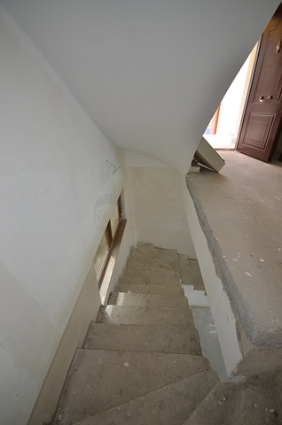 فيلا مميزة من قبل شركة البناء في منطقة جكجيلي – ألانيا 