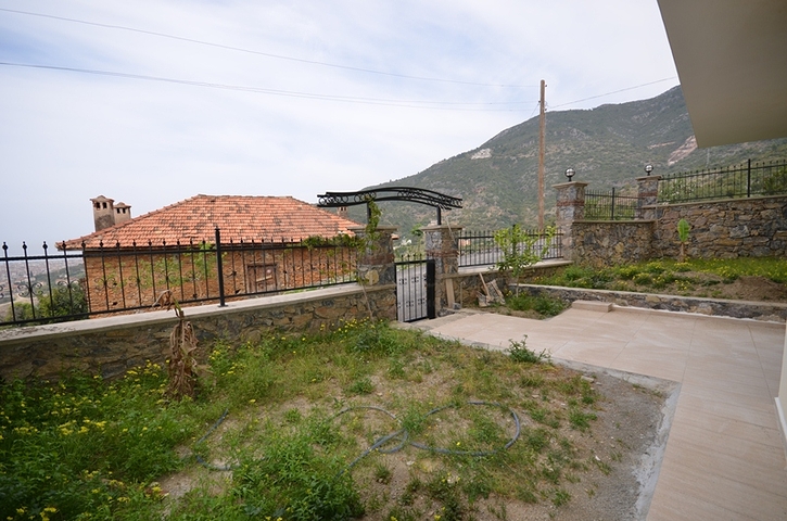 فيلا مميزة من قبل شركة البناء في منطقة جكجيلي – ألانيا 