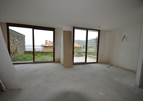 فيلا مميزة من قبل شركة البناء في منطقة جكجيلي – ألانيا 