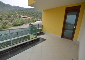 فيلا مميزة من قبل شركة البناء في منطقة جكجيلي – ألانيا 