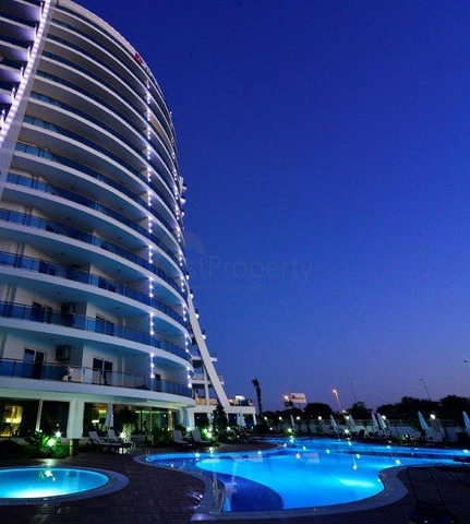 شقق ضمن مجمع سكني على الطراز الفاخر في منطقة محمودلار - ألانيا