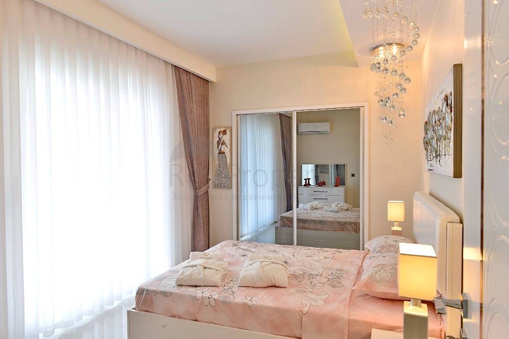 شقق ضمن مجمع سكني على الطراز الفاخر في منطقة محمودلار - ألانيا