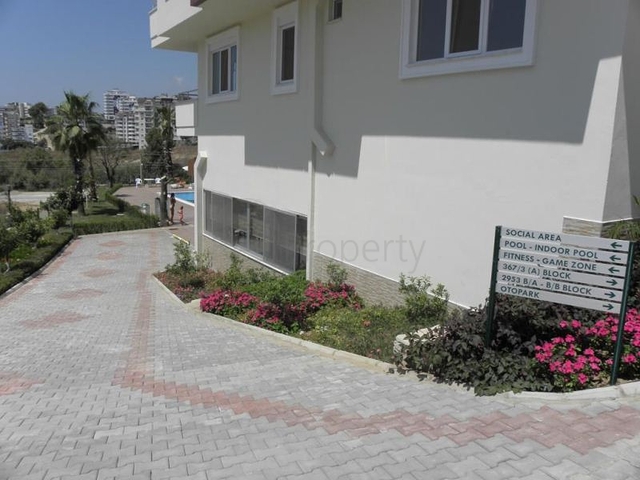  شقق ضمن مجمع سكني حديث في افسلار / الانيا 