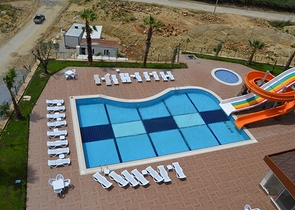  شقق ضمن مجمع سكني حديث في افسلار / الانيا 