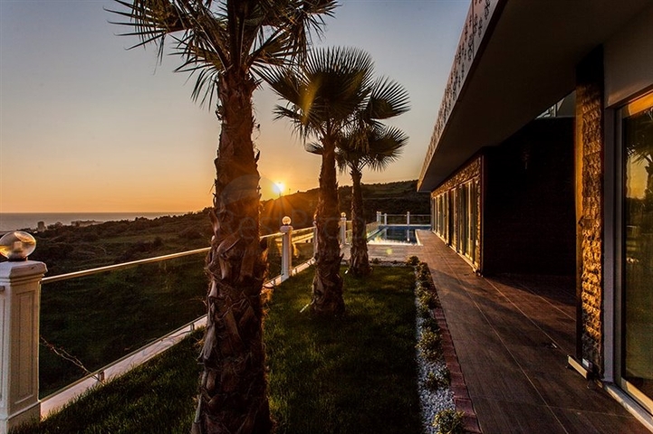 فيلا فاخرة في كاركي جاك / الانيا