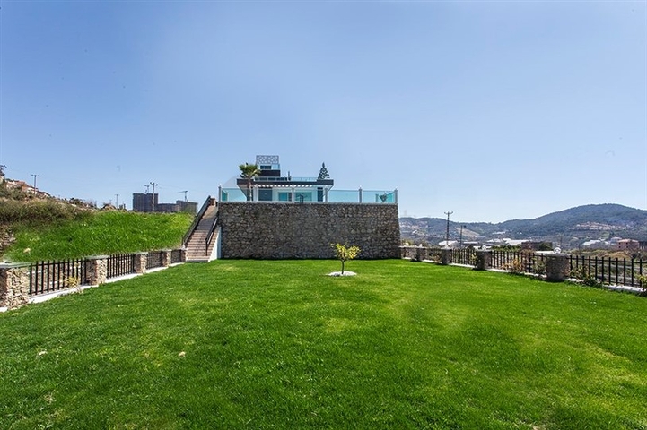 فيلا فاخرة في كاركي جاك / الانيا